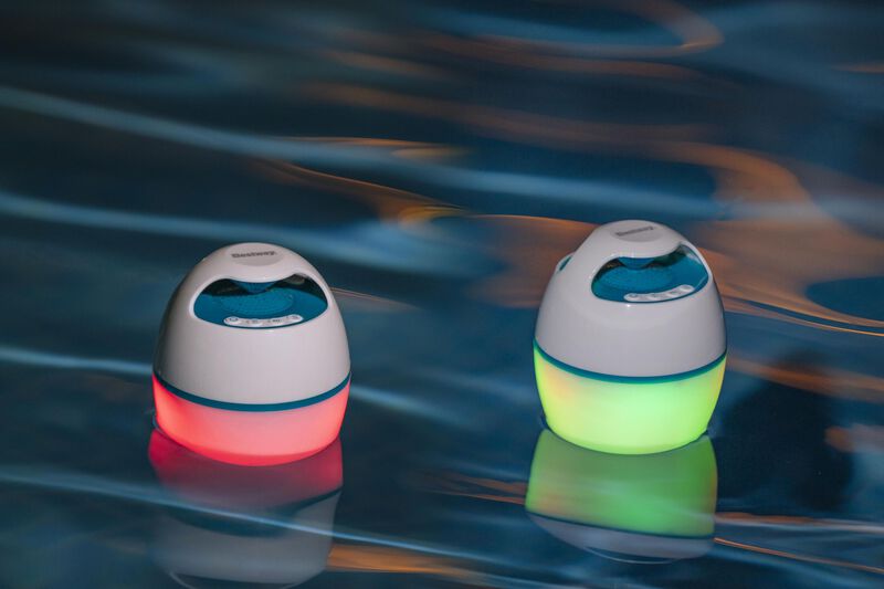 Bocina Flotante Para Alberca Impermeable Blueto... image number null