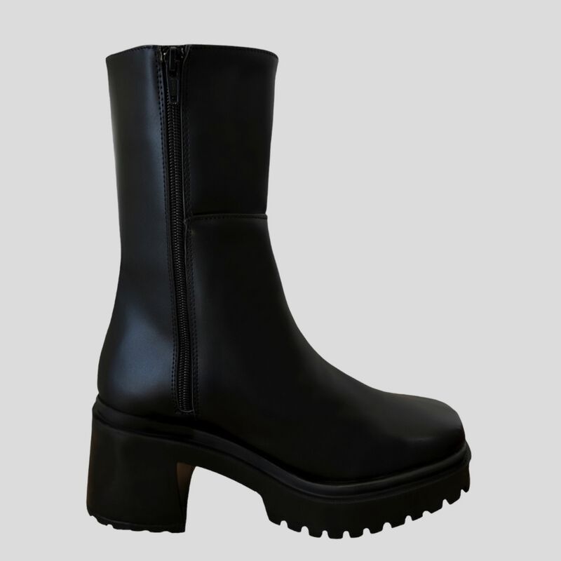 BOTA CERRADA ARRIBA DEL TOBILLO DE MUJER MALABI... image number null