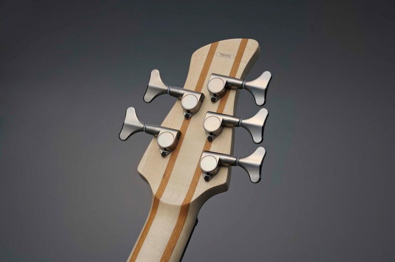 Yamaha Bajo Electrico 5 Cuerdas Trbx305 Negro image number null