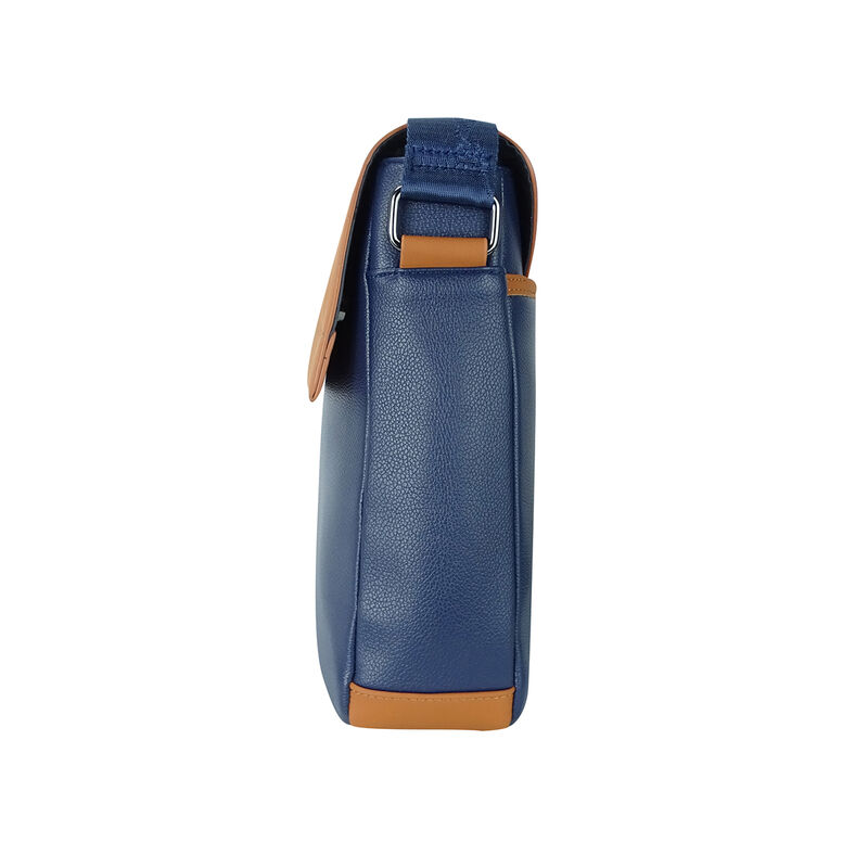Bolsa Crossbody Para Caballero Con Broche Magn&eacute;... image number null