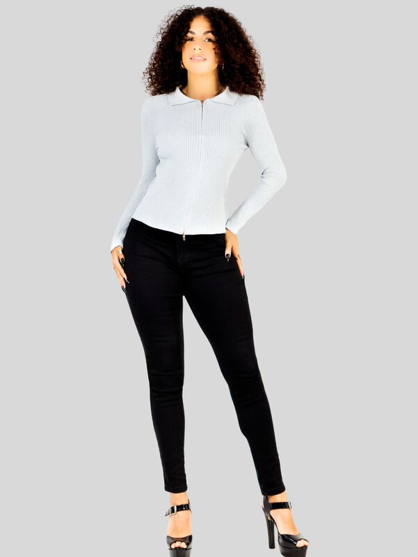 Sueter Mujer De Cuello Alto Y Cierre Sueteres S... image number null