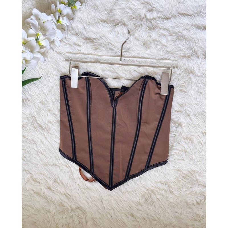 Corset con bordes image number null