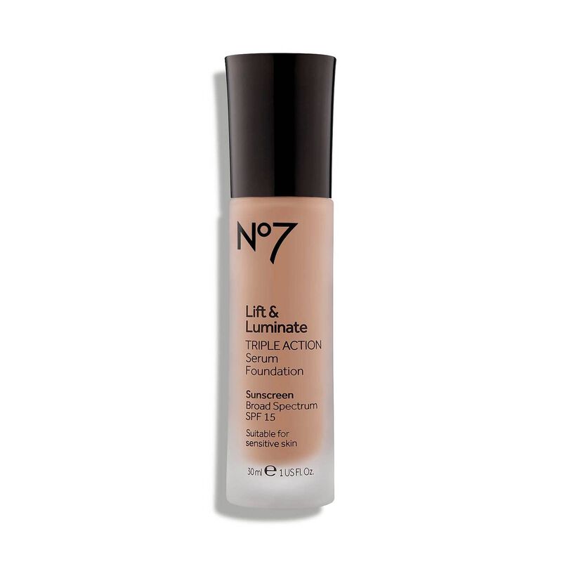 Base De Maquillaje Serum No7 Lift & Luminate Tr... image number null