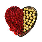 Coraz&oacute;n de 50 Rosas y 30 Chocolates