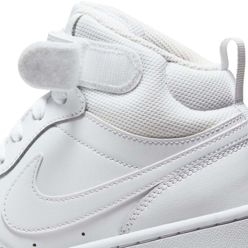 Tenis Nike Para Mujer Court Borough Mid Triple ... image number null