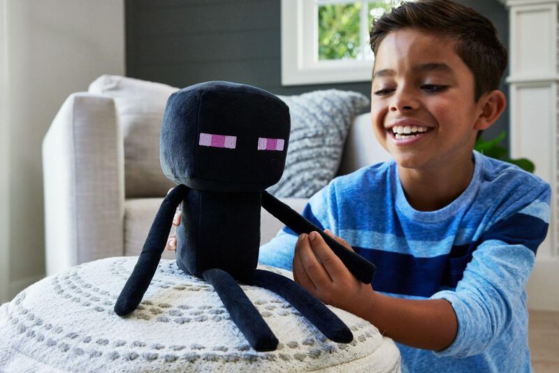 Mu&ntilde;eco De Peluche Mattel, Personaje B&aacute;sico De M... image number null
