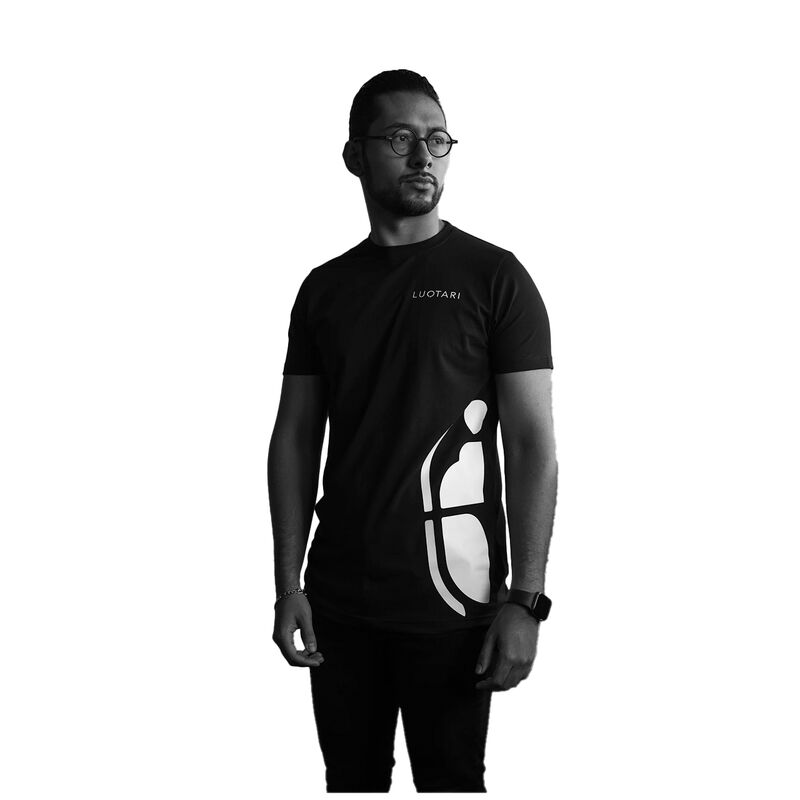 Playera T Shirt edicion blanco  y negro escarab... image number null