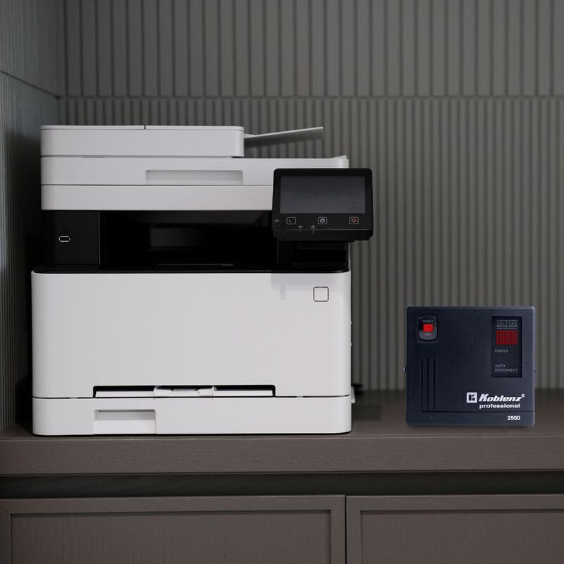 Regulador De Voltaje Koblenz Er-2550 Ideal Para... image number null