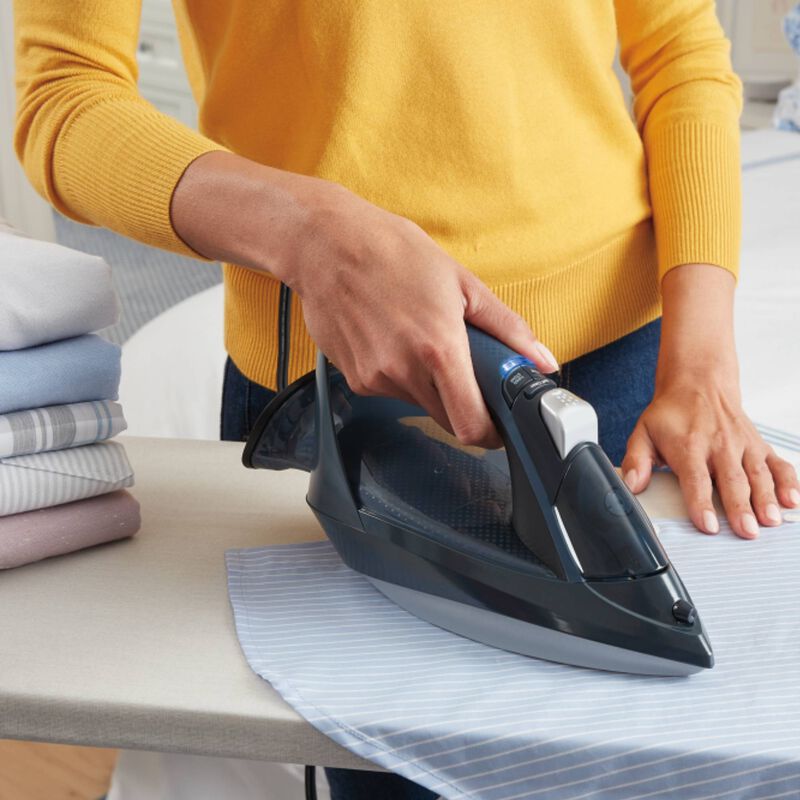 Plancha de vapor GlideLite Conair Mod: GI305ES image number null