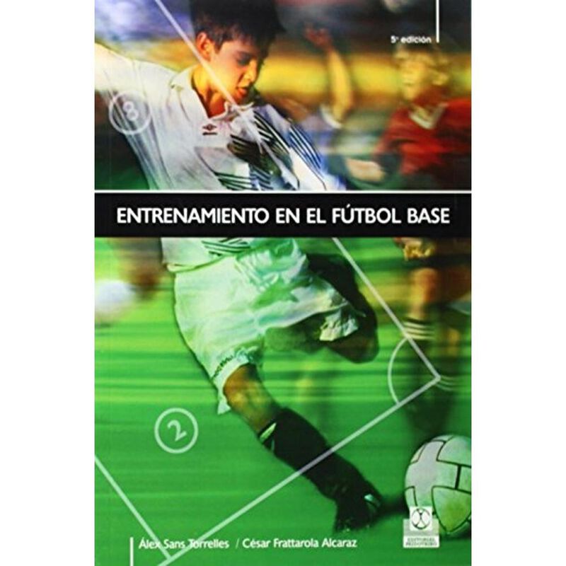 Entrenamiento en el f&uacute;tbol base image number null