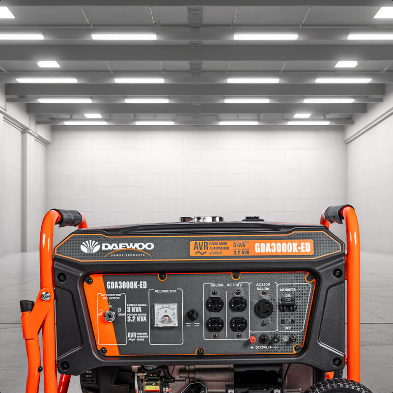 DAEWOO Generador a Gasolina Potencia 3.2 kVA 21... image number null