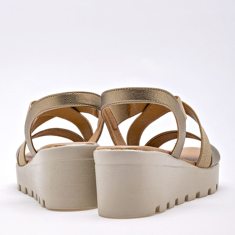 Gilardi Sandalia Para Mujer Dorado Cod 132258-e image number null