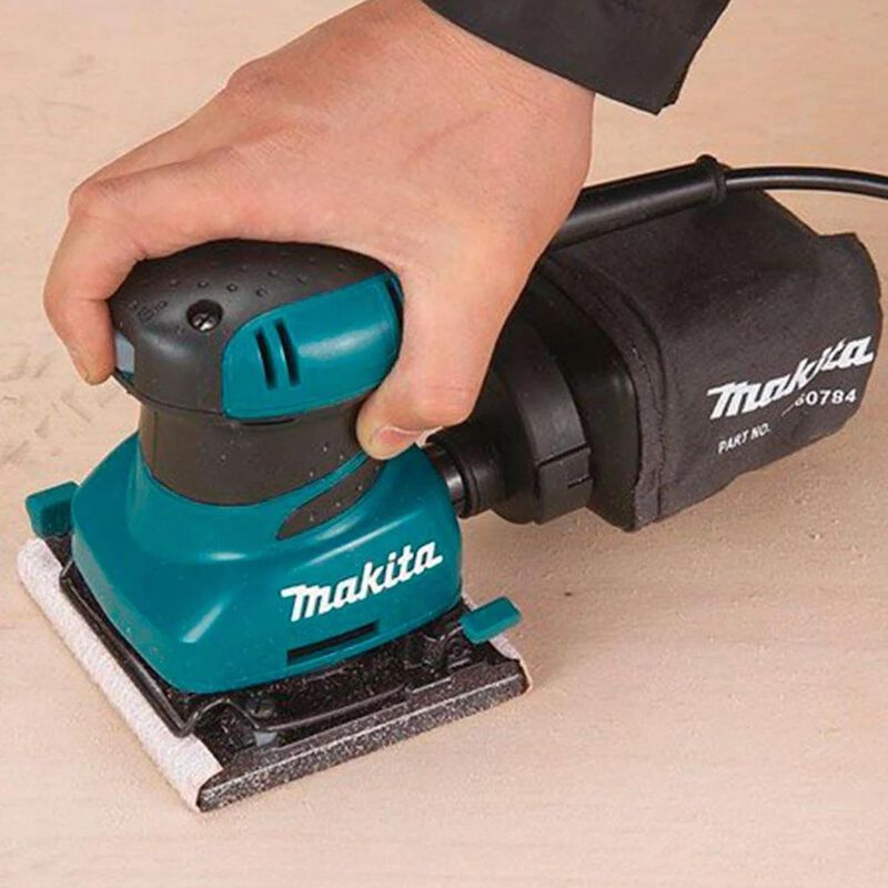 Lijadora Makita 1/4 De Hoja 200w Profesional Mo... image number null