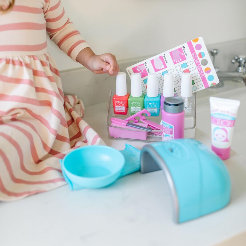 Set De Cuidado De U&ntilde;as Pretend Melissa & Doug L... image number null