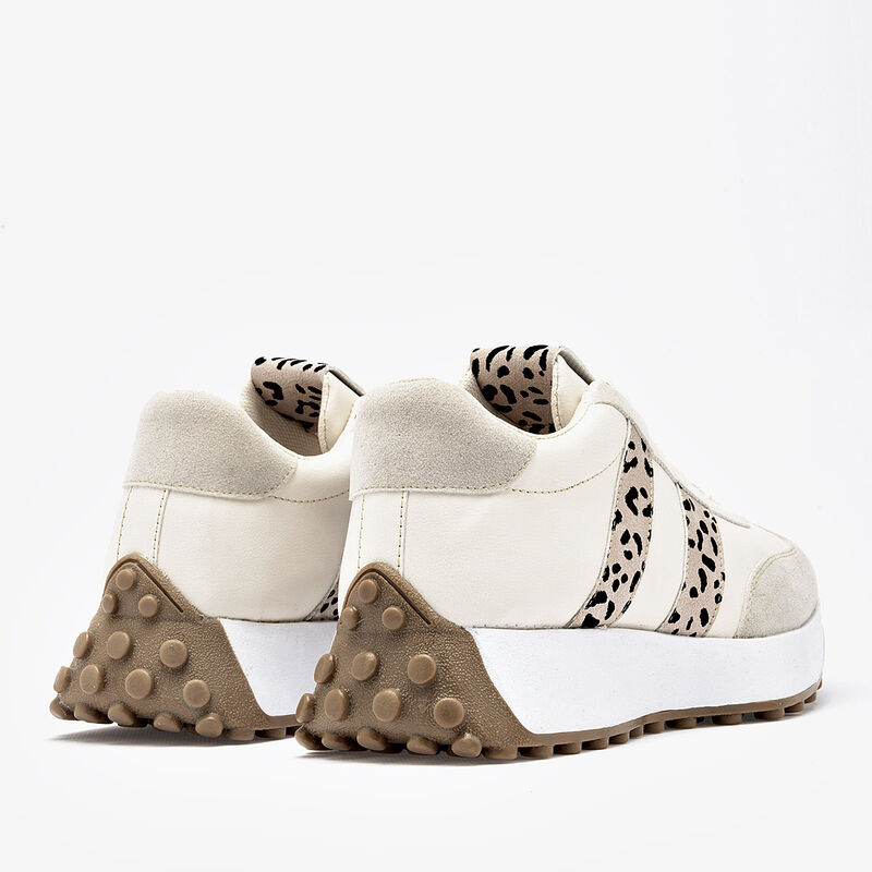 Moramora tenis para mujer latte cod 140323-E image number null