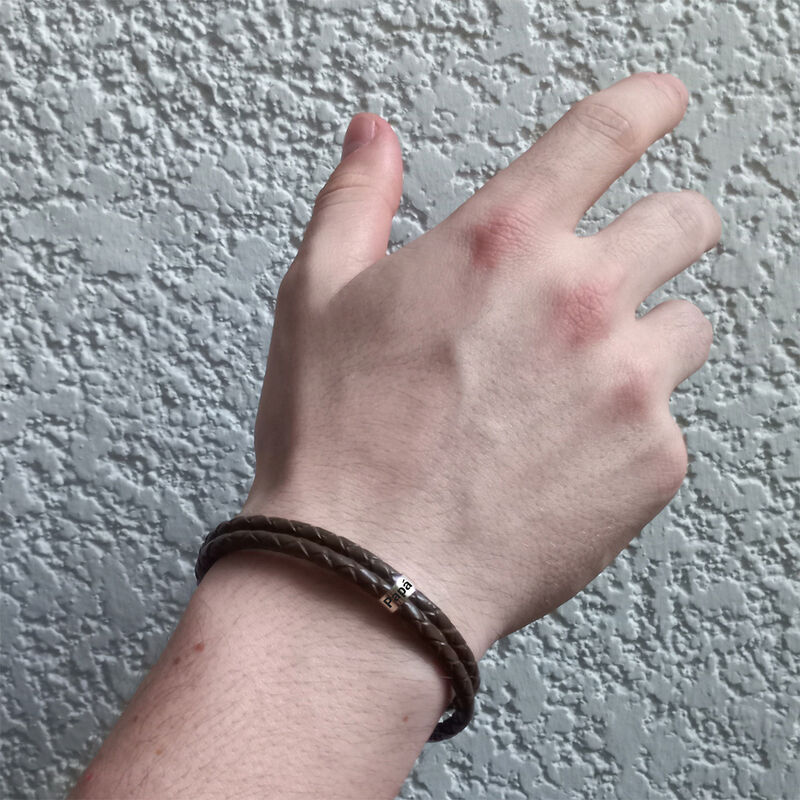 Pulsera de Piel Para Hombre con Rondel de Plata... image number null