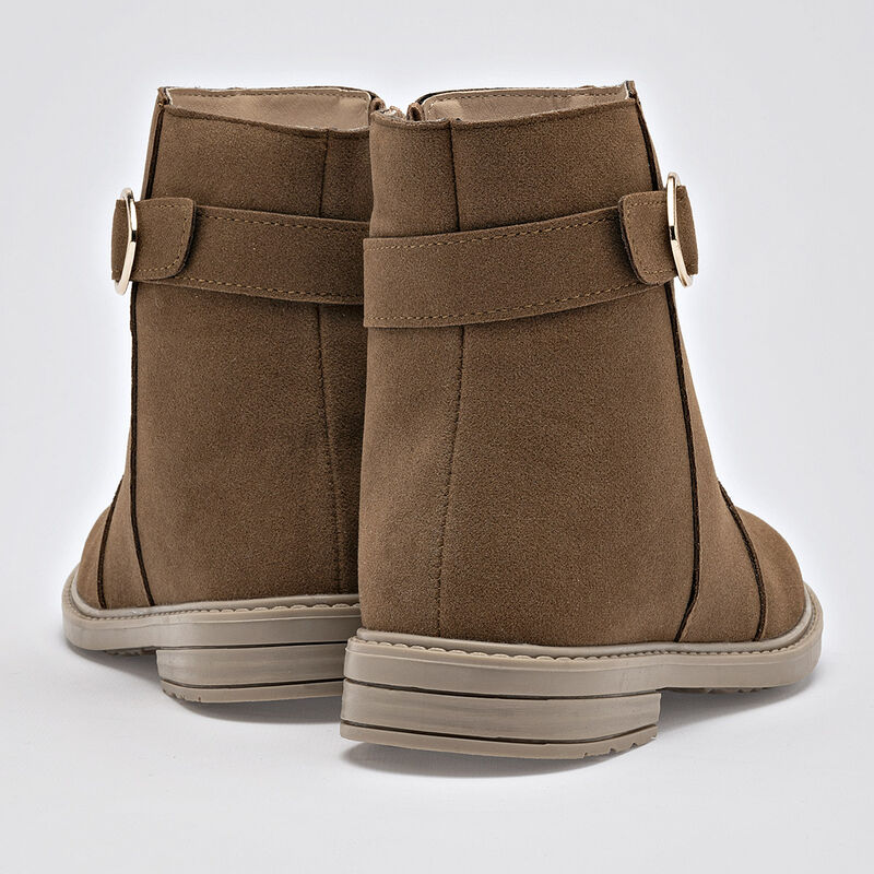 Yondeer Bot&iacute;n para ni&ntilde;a. Camel image number null