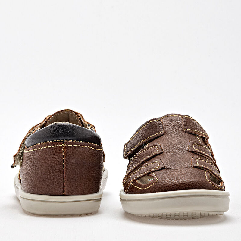 Tres-A Sandalia para bebé niño café image number null