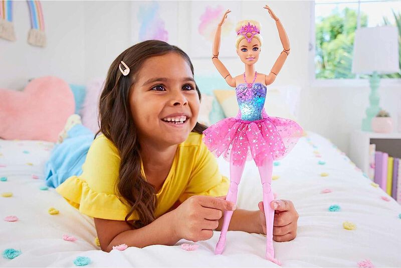 Barbie Dreamtopia Twinkle Lights Bailarina image number null
