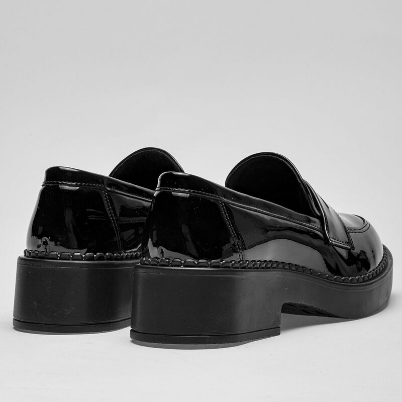 Green Love Zapatos para mujer negro charol image number null