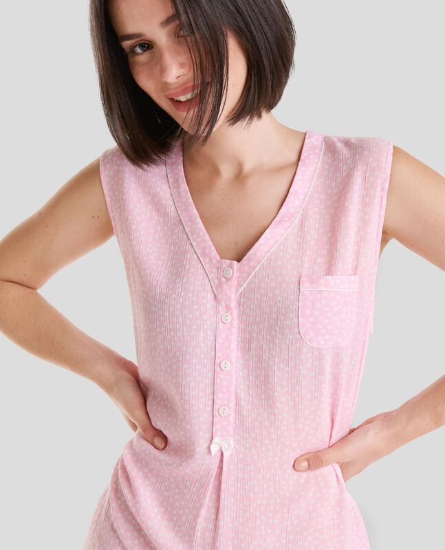 Camis&oacute;n Corto Jacquard con Topitos Rosa image number null