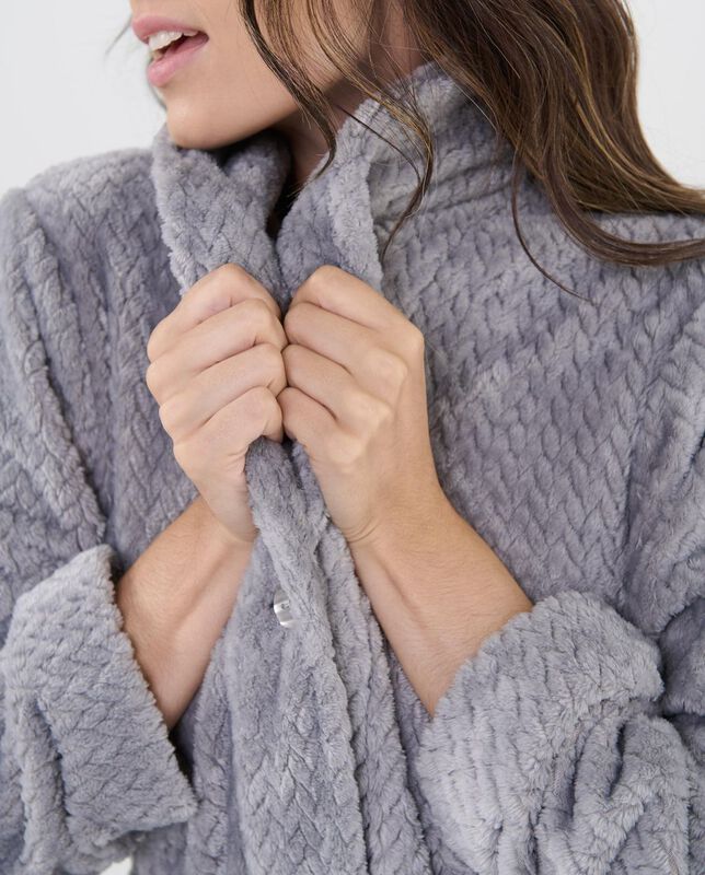 Bata Jacquard de Mujer Gris image number null