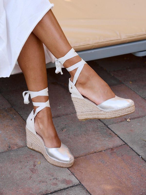 Alpargata de Cu&ntilde;a Alta Romero Metal Plata image number null