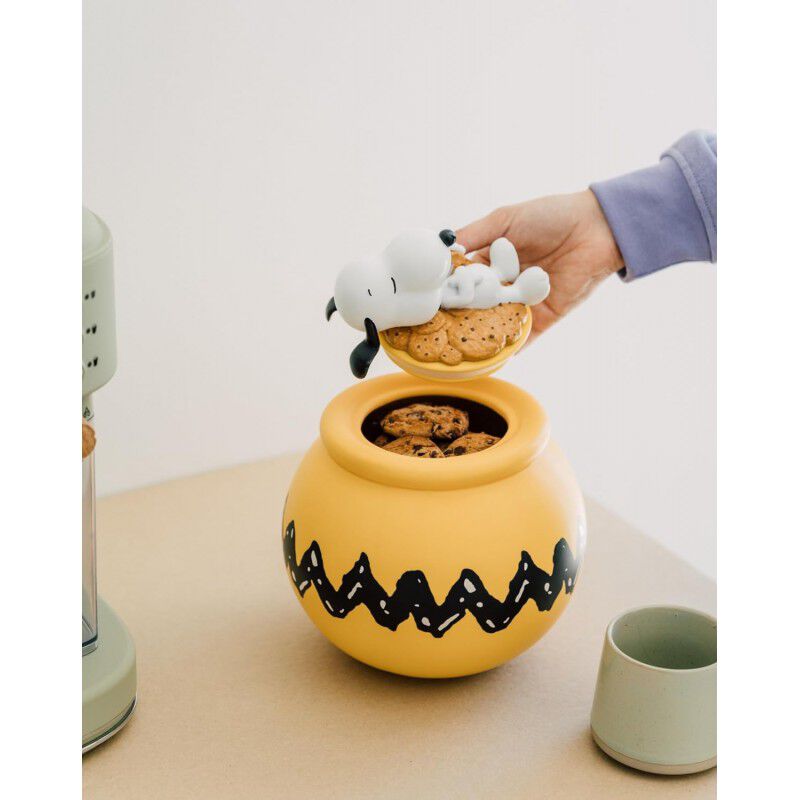Galletero 3D Snoopy 24 cms image number null