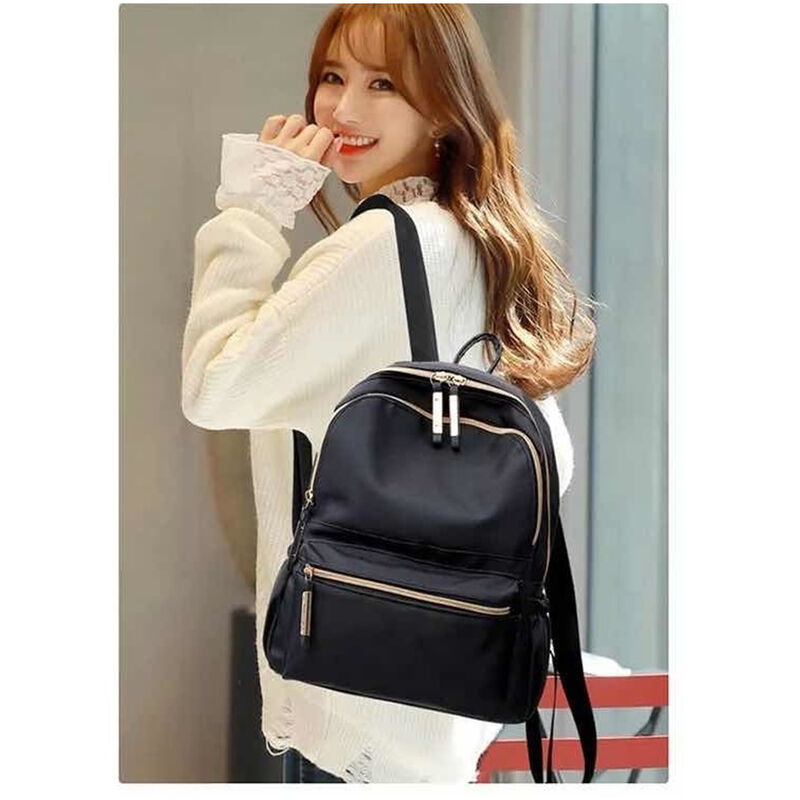 Bolsa Mochila Impermeable Antirrobo Negra image number null