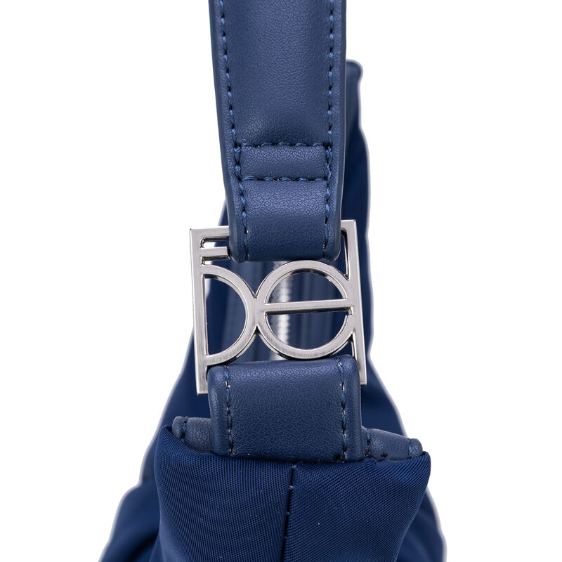 Bolsa Hobo Mediana Con Herraje Color Azul Marin... image number null