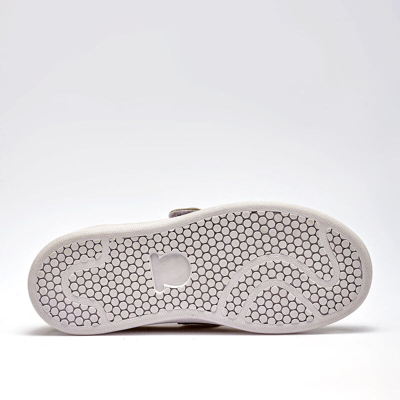 Moramora tenis para ni&ntilde;a beige cod 140857-D image number null