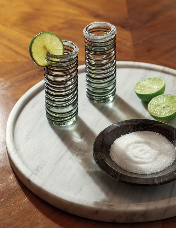 Tequileros Set de 8 Tequileros de Vidrio Soplad... image number null