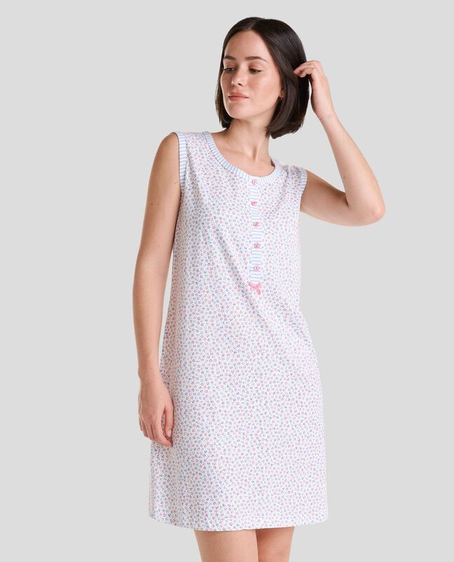 Camis&oacute;n Corto con Estampado de Flores Celeste image number null