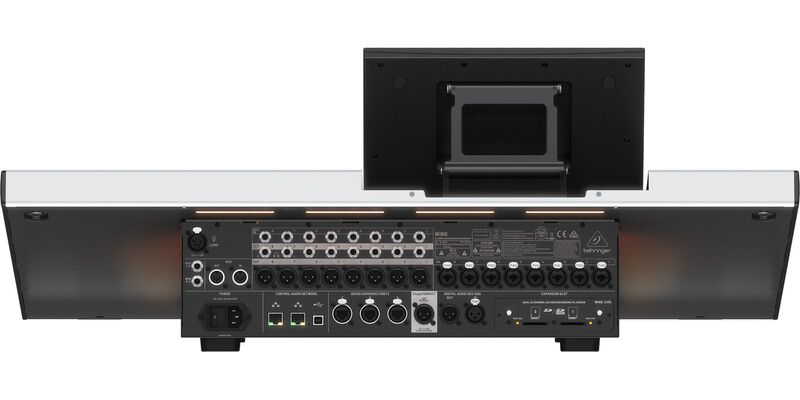 MEZCLADORA BEHRINGER MOD. WING image number null