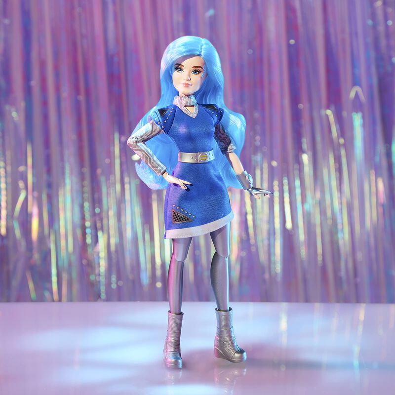 Mu&ntilde;eca Moderna Disney Princess Zombies 3 Addiso... image number null