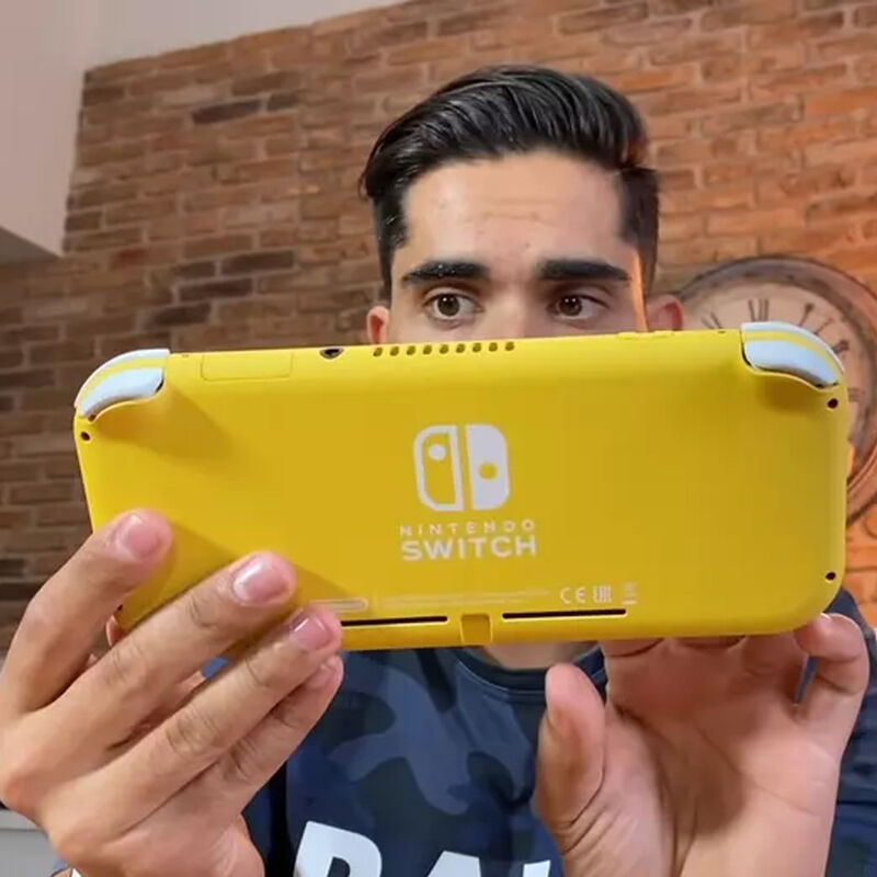 Consola Nintendo Switch Lite 32 Gb Amarillo image number null