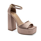 D'Cristian Zapatilla para mujer beige satin