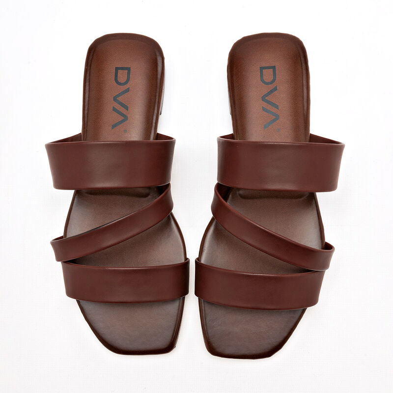 Dva Sandalia para mujer caf&eacute; image number null