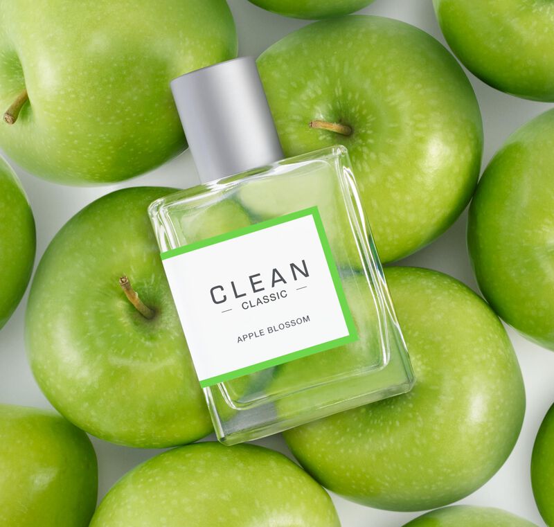 Perfume Clean Classic Apple Blossom 60 Ml Para ... image number null