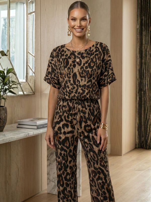 Conjunto 2 Piezas Blusa y Pantal&oacute;n Animal Print... image number null