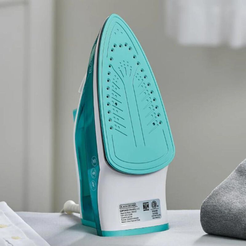 Plancha De Vapor Black And Decker 250 Ml Verde ... image number null