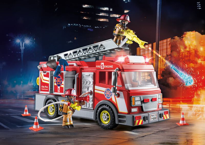 Cami&oacute;n De Bomberos Playmobil Con Accesorios Y 2... image number null