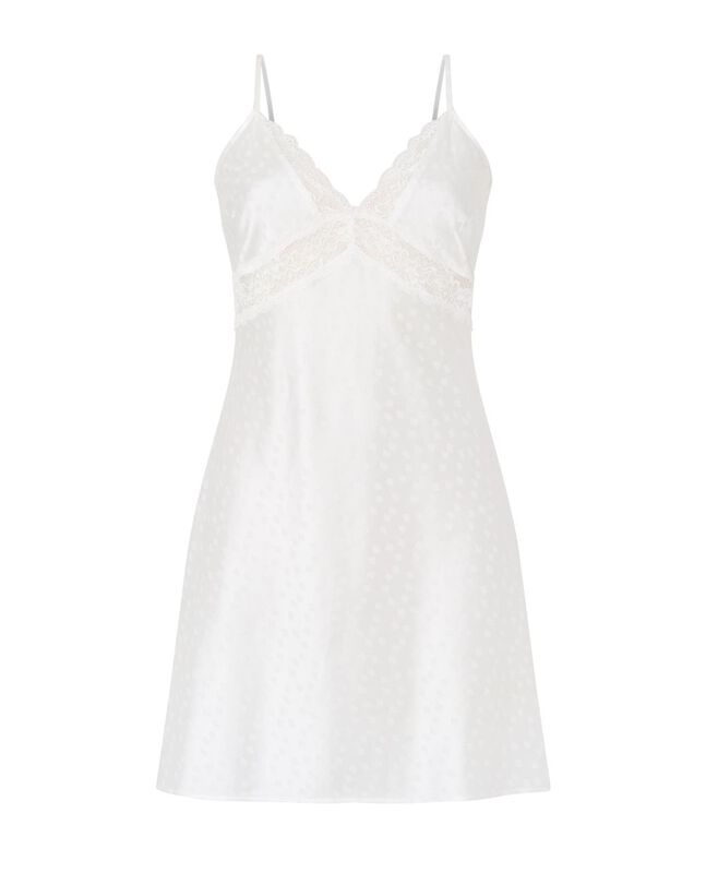 Camis&oacute;n Corto con Puntilla Jacquard Marfil image number null