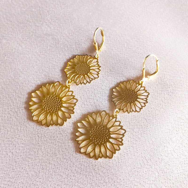 Aretes Largos Girasol de Plata Con Ba&ntilde;o de Oro image number null