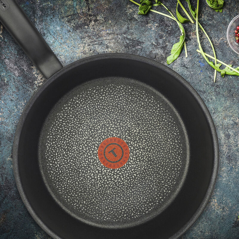 Sartén Hard Titanium 20 cm T- fal image number null