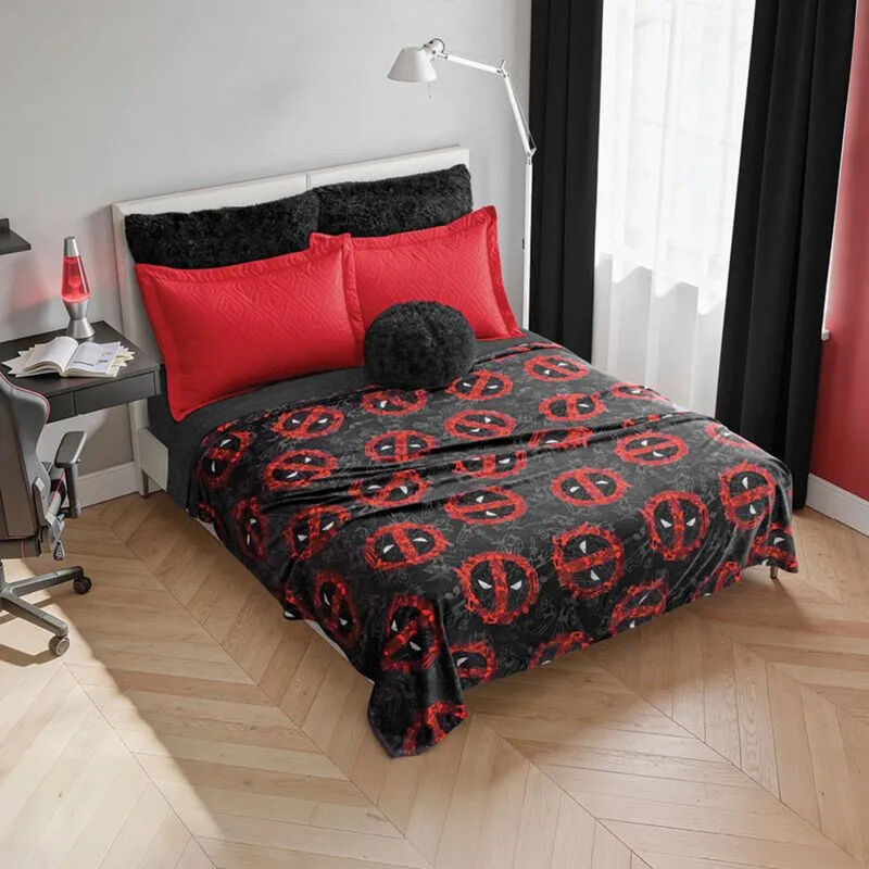 Cobertor Ultrasuave Deadpool Matrimonial Calien... image number null