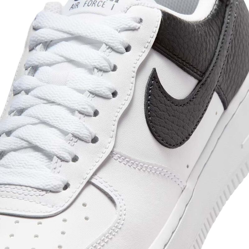 Tenis Nike Para Mujer Air Force 1 07 Black Whit... image number null