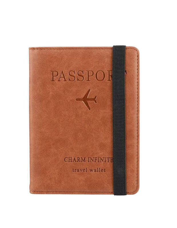 Tarjetero Elego Cuero Fashion And Style Unisex image number null