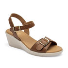 Gilardi sandalia cu&ntilde;a para mujer camel cod 140429-E