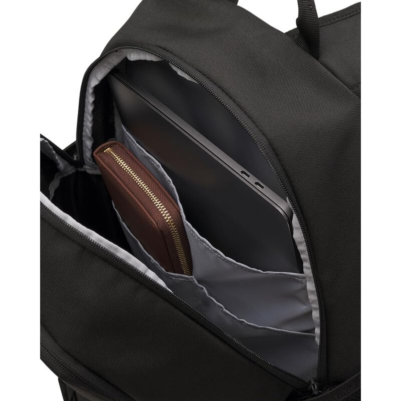Mochila Under Armour Unisex Hustle Sport 6.0 Ne... image number null